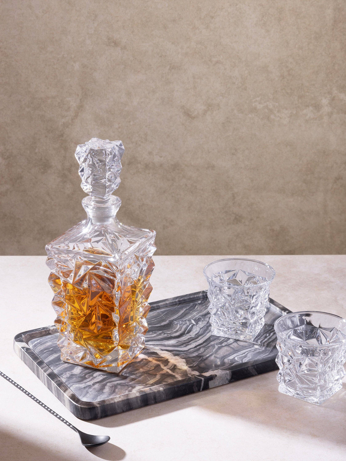 Frontier Veined Onyx Tray