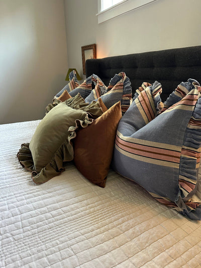 Linen-Ruffle Pillow Cover 18x18