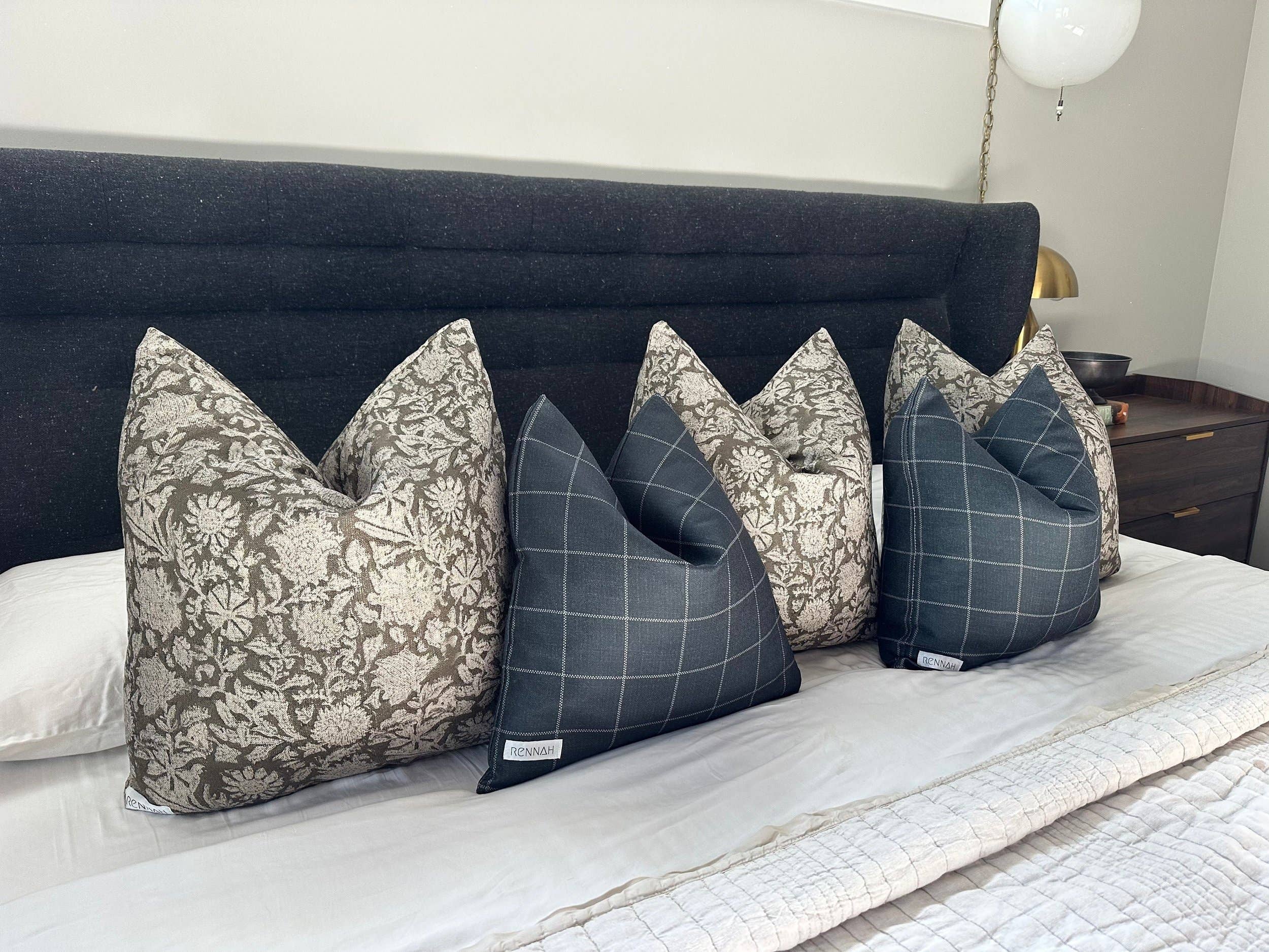 Meadow Pillow Cover 22x22